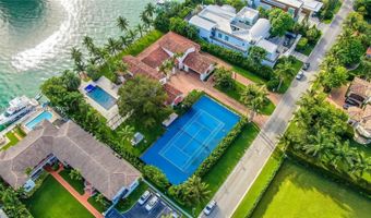 44 Bal Bay Dr, Bal Harbour, FL 33154