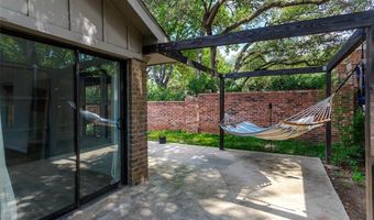 14902 Le Grande Dr, Addison, TX 75001