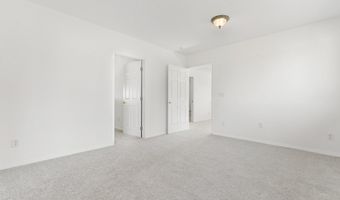 10418 CHAMPOEG Rd, Aurora, OR 97002