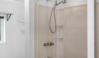 146 Chicoine Ave, Auburn, ME 04210