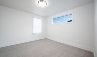 62667 NW McClain Dr, Bend, OR 97703