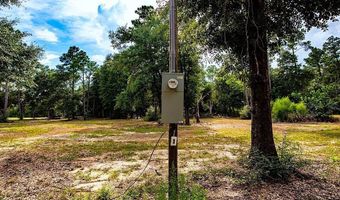 855 Fairborn Ave, Alford, FL 32420