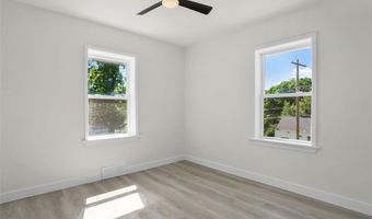7025 Greenholly Dr, Affton, MO 63123