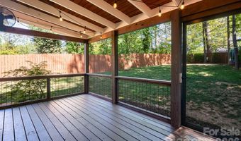 139 Linden St, Arden, NC 28704