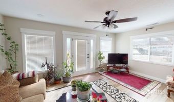 1107 E Old Glory Way, Big Water, UT 84741