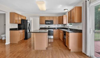 392 Sedgewood Ln, Ann Arbor, MI 48103