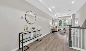 2016 4TH St NE 1, Washington, DC 20002
