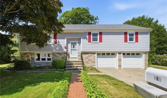 18 Continental Dr, Middletown, RI 02842