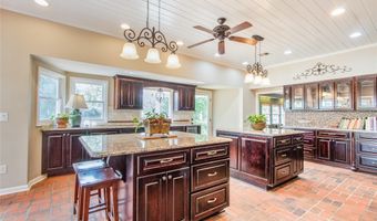 601 N Pickett St, Autaugaville, AL 36003