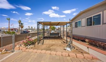 976 Holly St, Bullhead City, AZ 86442