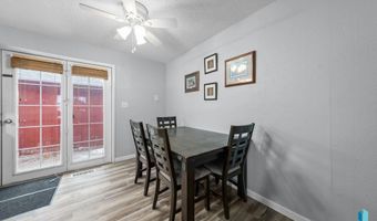 101 N Pipestone St 4, Brandon, SD 57005