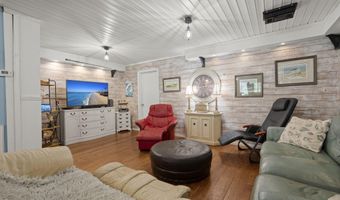 8487 Parkers Ferry Rd, Adams Run, SC 29426