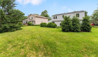 3827 Nautilus Trl, Aurora, OH 44202