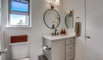 228 Crestview Gln, Escondido, CA 92026