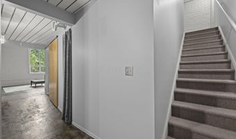 60 E Spring St 223, Columbus, OH 43215
