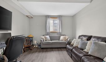 109 E Ponderosa Cir, Brandon, SD 57005