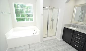 641 Briarcliff St, Apex, NC 27502