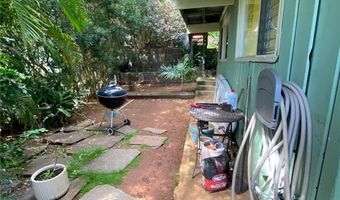 1002 Koohoo Pl A, Kailua, HI 96734