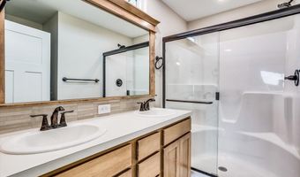 1542 N Quince Ct, Andover, KS 67002