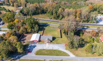 273 Riverbend Rd, Altavista, VA 24517