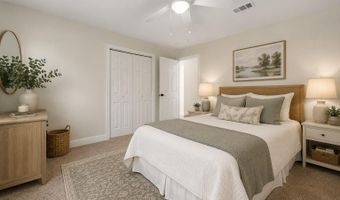 31 Chantilly Ter, Bay St. Louis, MS 39520