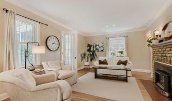 715 Cross St, Anoka, MN 55303