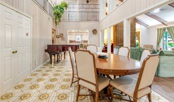 1820 Clare Dr, Alice, TX 78332