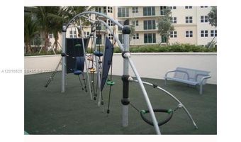 19900 E Country Club Dr 804, Aventura, FL 33180