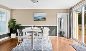 25 Woodbine St, East Providence, RI 02915