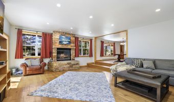 15 Lower Broadford Rd, Bellevue, ID 83313