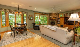 1728 Golden Dr SW, Alexandria, MN 56308