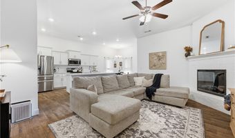 426 NW 59th Ave, Bentonville, AR 72713