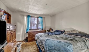 428 Canova Dr, Akron, OH 44319