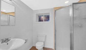 3548 N VALLEY St, Arlington, VA 22207