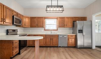 1450 Tarkiln Rd, Burrillville, RI 02830