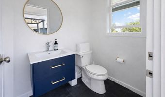 99-1247 A Napuanani Rd, Aiea, HI 96701