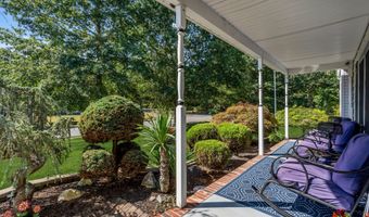 220 Edward Ave, Bayville, NJ 08721