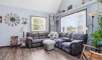 504 Carlin Dr, Angola, IN 46703