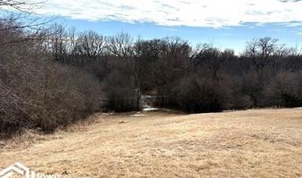 2204 River Rd, Algona, IA 50511