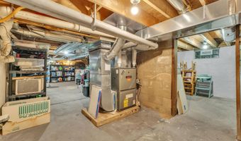 436 Pinewood St, Ann Arbor, MI 48103
