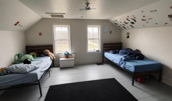 15 Daniels Rd W, Albany, VT 05845