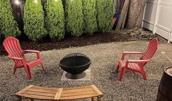 20 Wild Berry Dr, Cranston, RI 02920