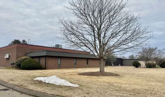 8-14 Baldwin Dr, Branford, CT 06405