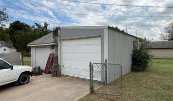 621 N Springfield, Anthony, KS 67003