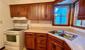 2905 Penny Ln, Austintown, OH 44515