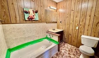 1305 7th Ave NW, Ardmore, OK 73401
