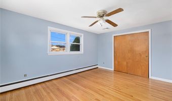 79 Nimitz Rd, East Providence, RI 02916