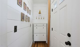 1 Merrimac St, North Providence, RI 02904