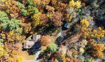 101 Horace Greeley Rd, Amherst, NH 03031