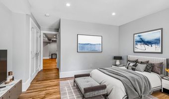 7601 PERSIMMON TREE Ln, Bethesda, MD 20817